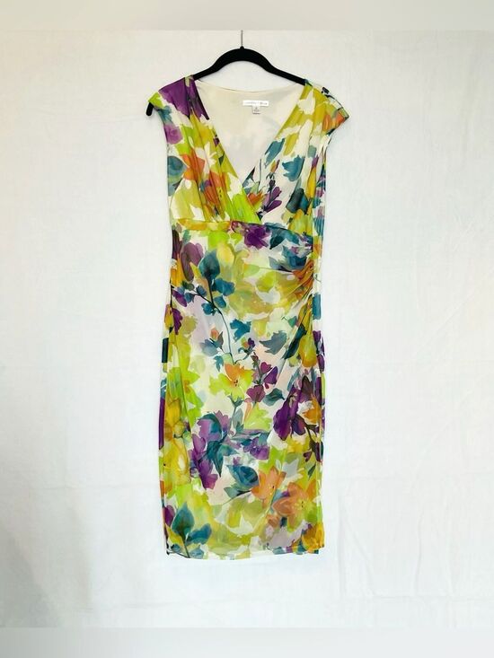 London Times Dresses & Skirts - London Times Floral Watercolor Sheath Dress Sz 10 Ruched V-Neck Cap Sleeve Multi